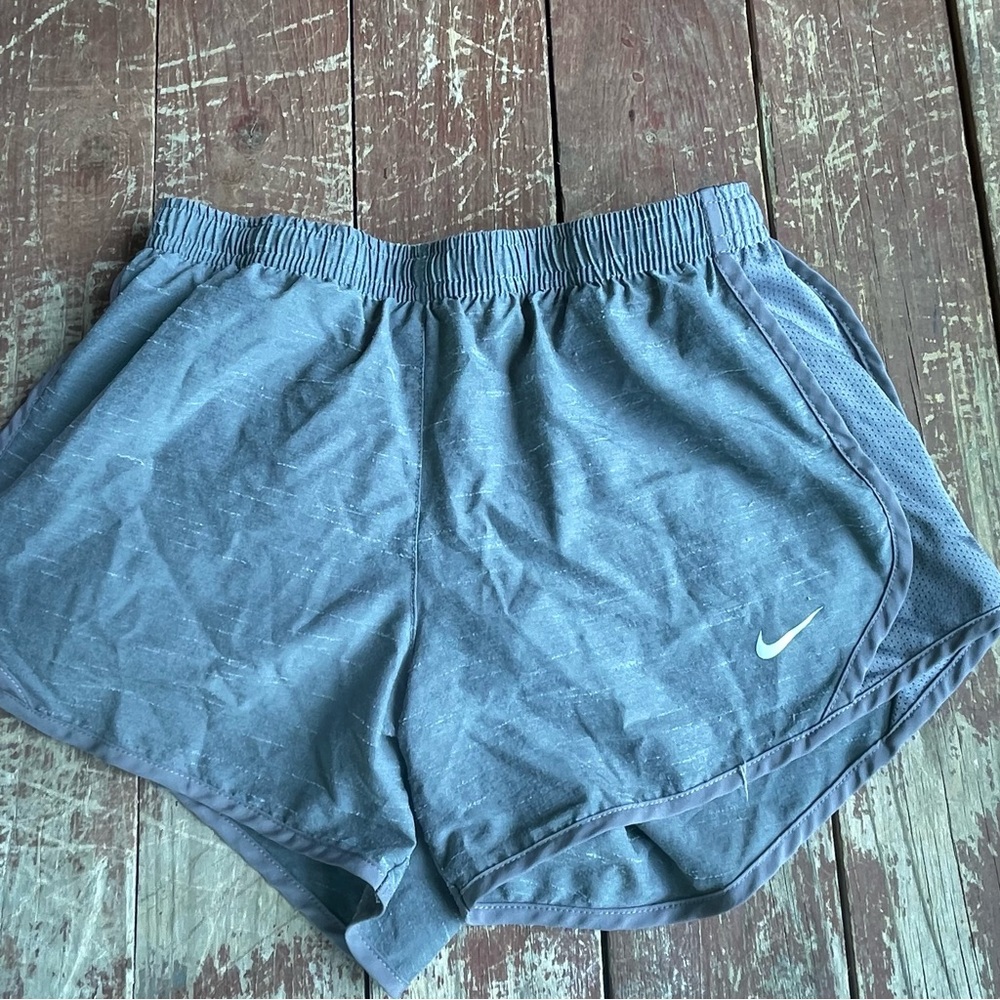 Nike Gray Training Shorts Elastic Waistband Breathable